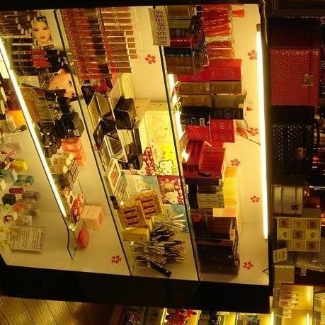 海量高清圖片助力品牌視覺，專業清關代理護航跨境業務